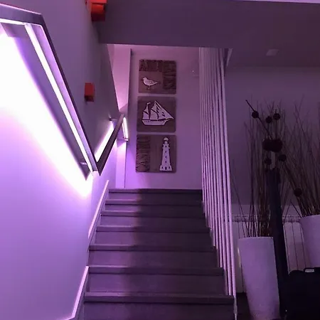 Ardigales 11 Pensjonat 2*