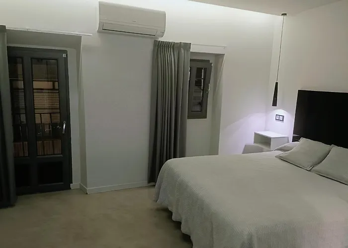 Ardigales 11 Guest house 2*